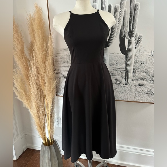 Custom made midi dress in black. Size S/M. Katrina Tuttle for sweet pea - Picture 8 of 9